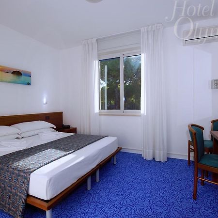Hotel Olympia Lignano Sabbiadoro Bagian luar foto