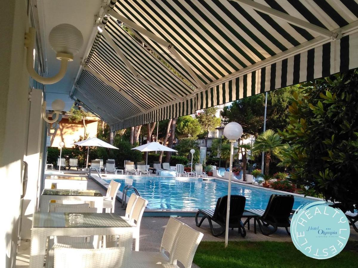 Hotel Olympia Lignano Sabbiadoro Bagian luar foto