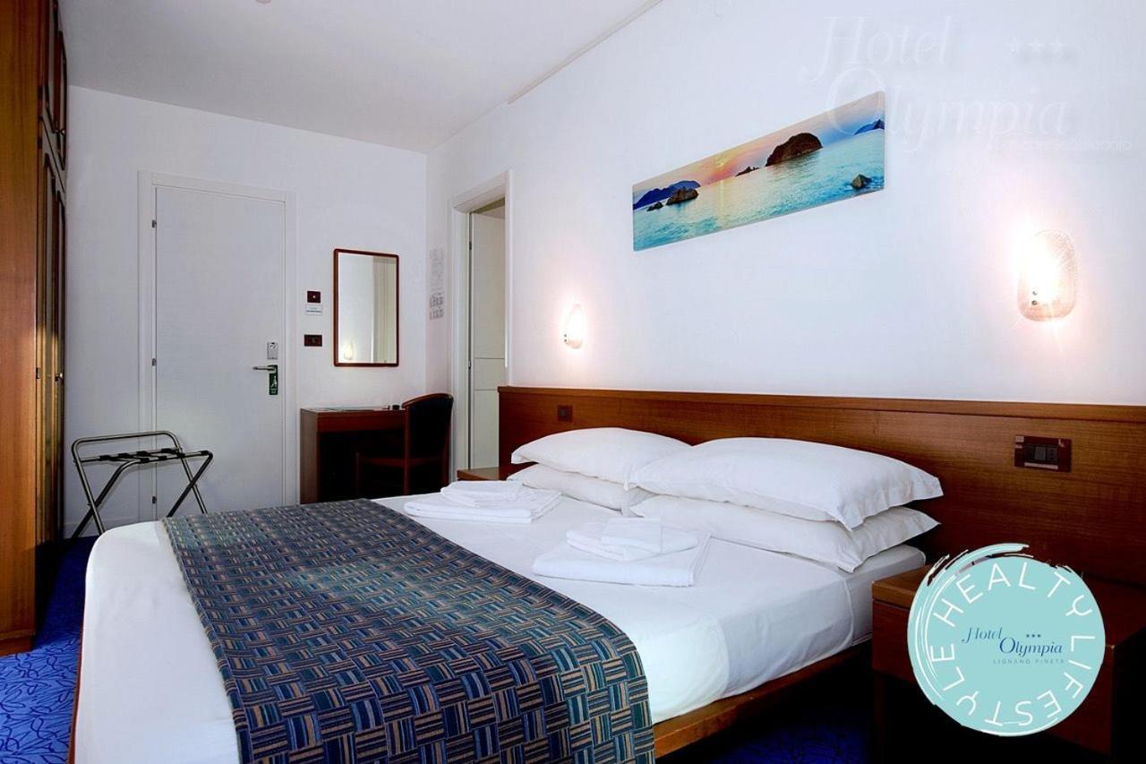 Hotel Olympia Lignano Sabbiadoro Bagian luar foto